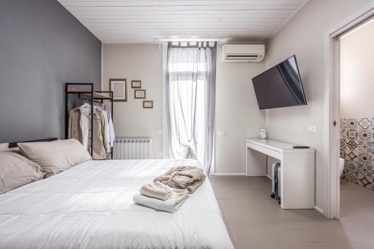 Suite 649 Mono Con Terrazzo モデナ エクステリア 写真