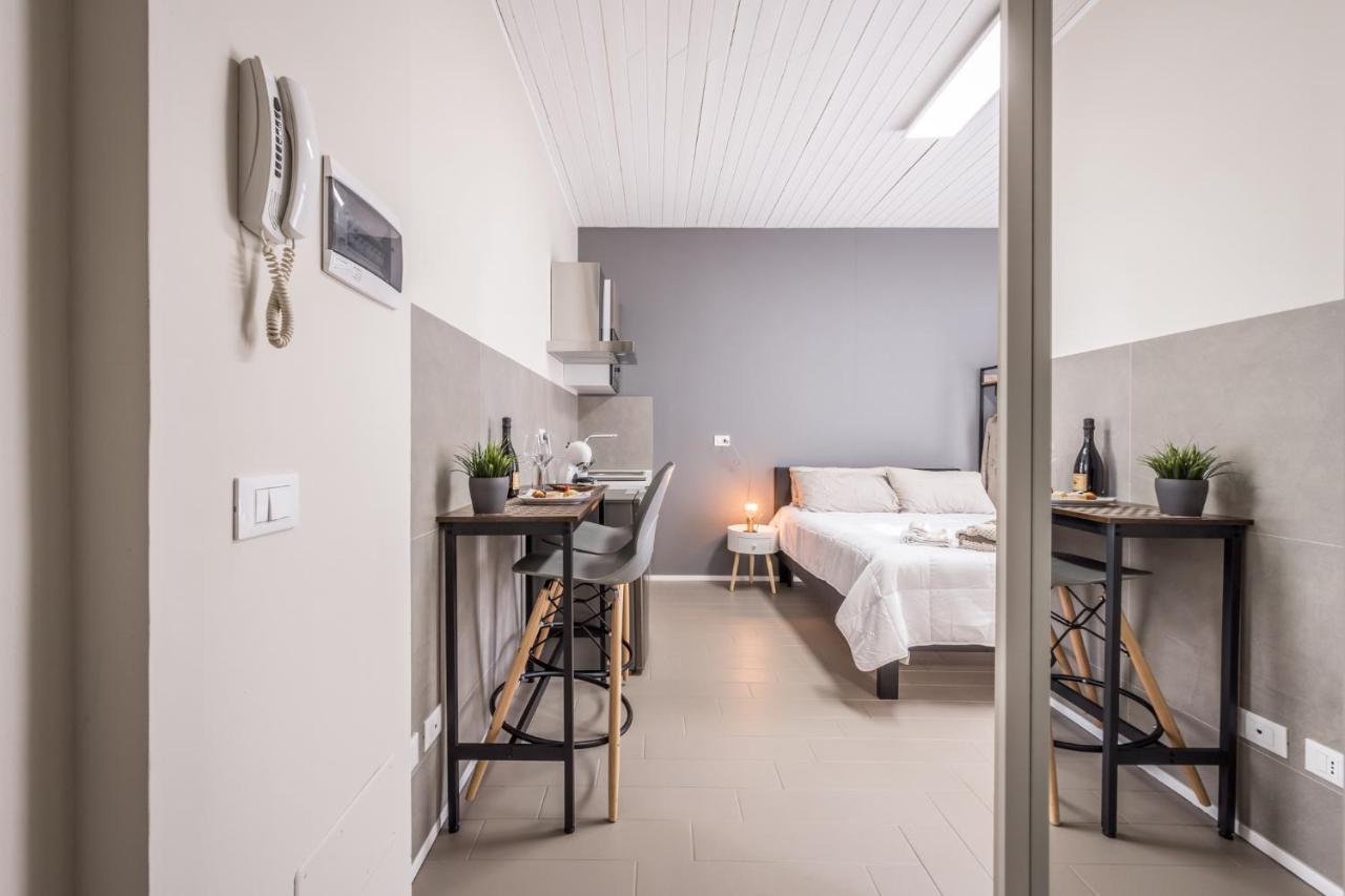 Suite 649 Mono Con Terrazzo モデナ エクステリア 写真